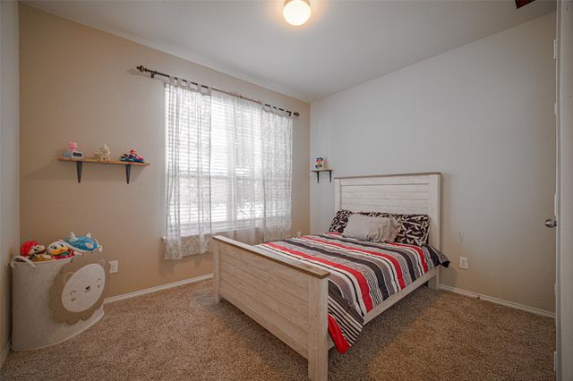 9220 Remington Drive, Aubrey, TX 76227