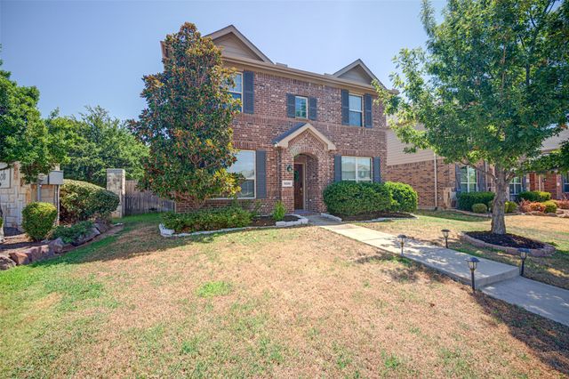 9220 Remington Drive, Aubrey, TX 76227