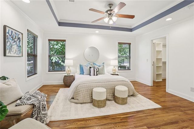 1088 Pinehurst SE Drive, Smyrna, GA 30080