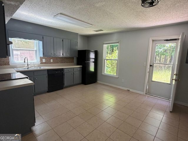 5677 Heron Court A, Norcross, GA 30071