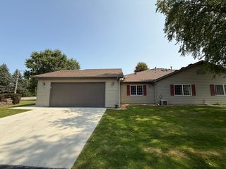 5 Carriage Lane, Owatonna, MN 55060