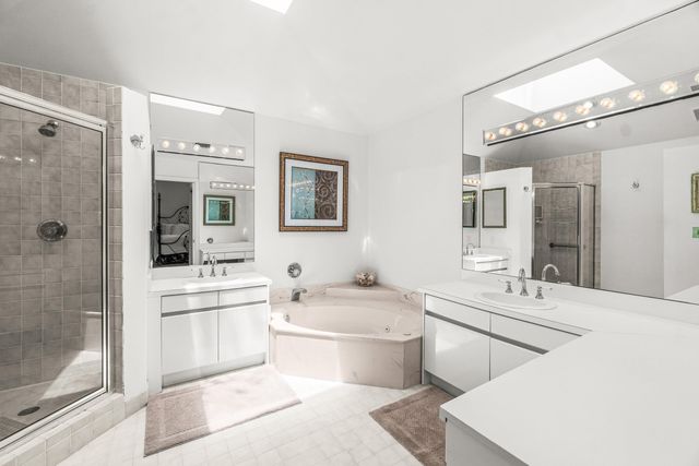 5142 Lake Catalina Drive B, Boca Raton, FL 33496