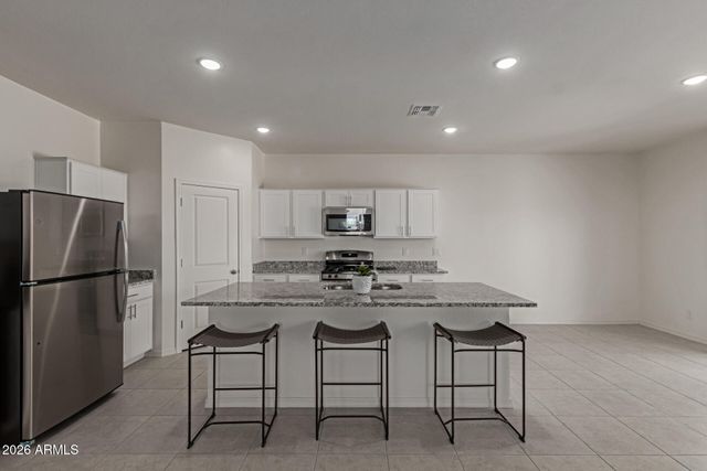 20004 W BADGETT Lane, Litchfield Park, AZ 85340