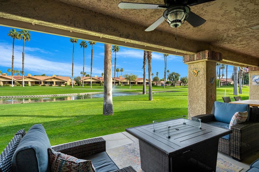 Image 2 of property listing at 152 Camino Arroyo S, Palm Desert, CA 92260