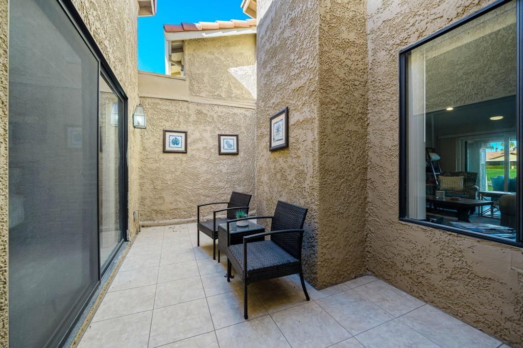 Image 23 of property listing at 152 Camino Arroyo S, Palm Desert, CA 92260