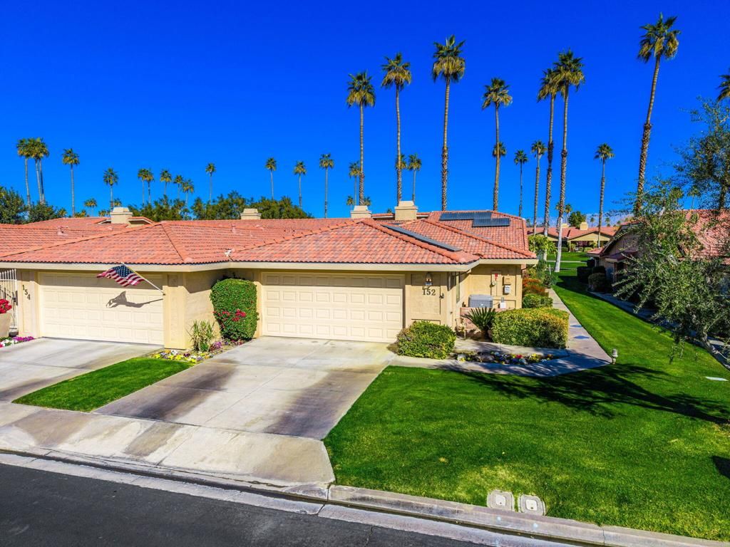 Image 6 of property listing at 152 Camino Arroyo S, Palm Desert, CA 92260