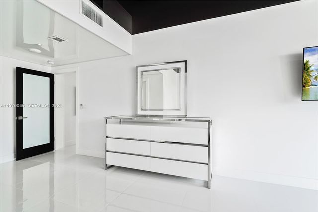 4020 Galt Ocean Dr 1801, Fort Lauderdale, FL 33308