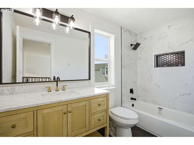 1321 Se 159TH Ave, Vancouver, WA 98683