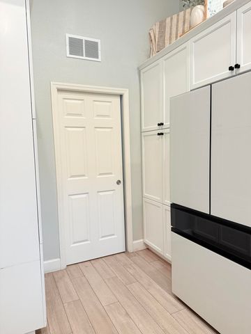 1895 W Date Avenue, Porterville, CA 93257