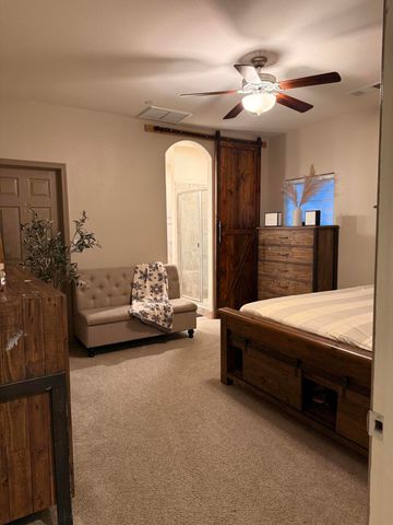 1895 W Date Avenue, Porterville, CA 93257