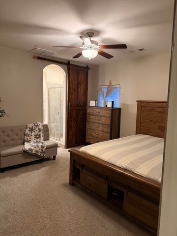 1895 W Date Avenue, Porterville, CA 93257