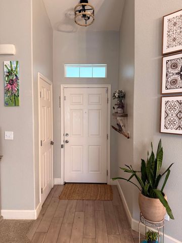 1895 W Date Avenue, Porterville, CA 93257