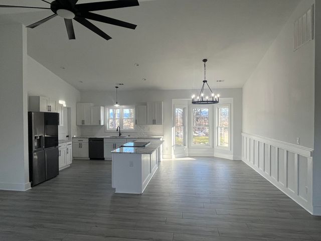 3603 Wheatland RD, Fincastle, VA 24090