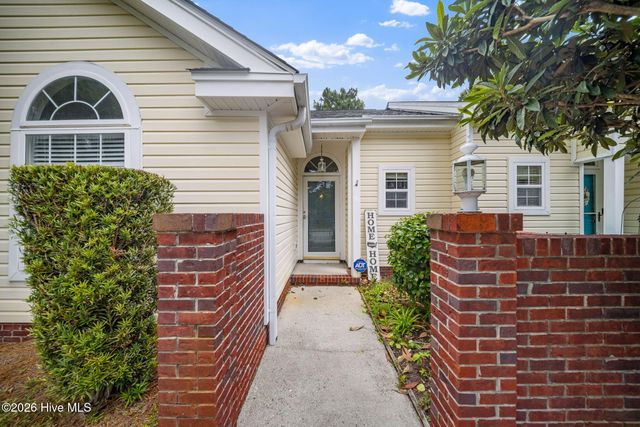 3825 Mayfield Court, Wilmington, NC 28412