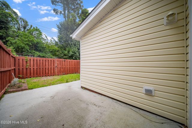 3825 Mayfield Court, Wilmington, NC 28412