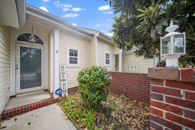 3825 Mayfield Court, Wilmington, NC 28412