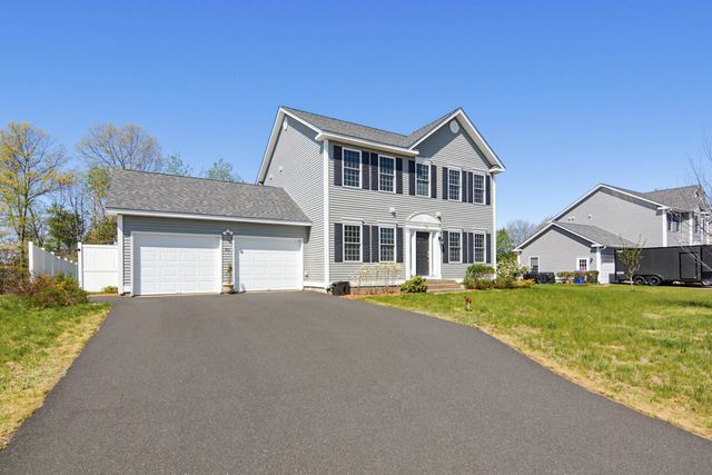 45 Windsewpt Road, Manchester, NH 03109