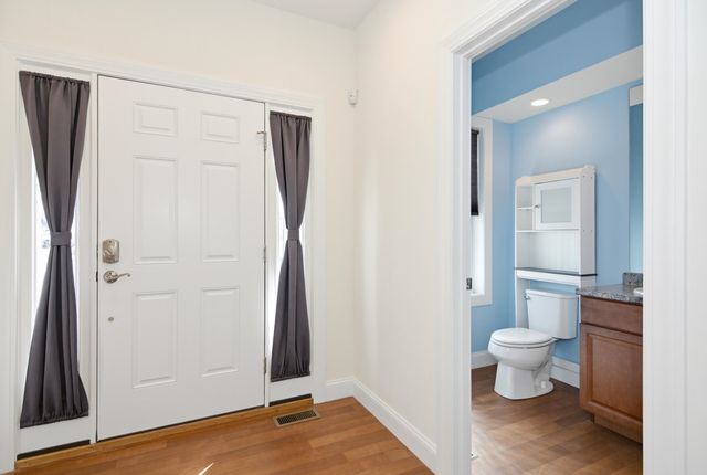 45 Windsewpt Road, Manchester, NH 03109