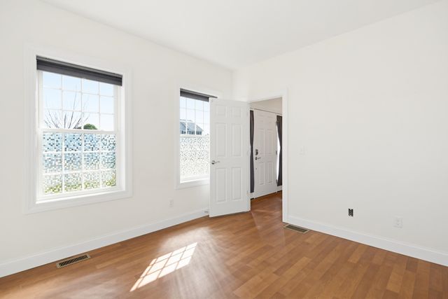 45 Windsewpt Road, Manchester, NH 03109