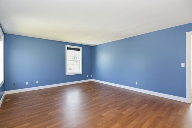 45 Windsewpt Road, Manchester, NH 03109