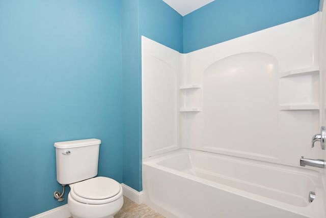 45 Windsewpt Road, Manchester, NH 03109