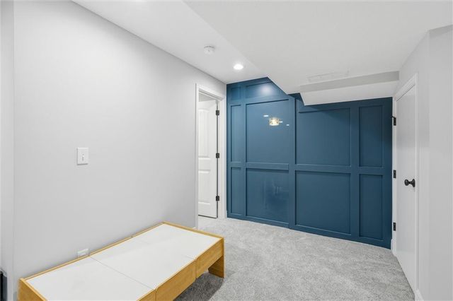 2236 SW Hawk View Road, Lee's Summit, MO 64082