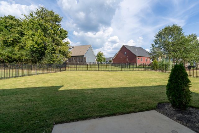 8398 Skybrook Drive, Ooltewah, TN 37363