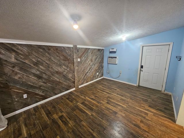 196 Hopewell Road, Harrodsburg, KY 40330