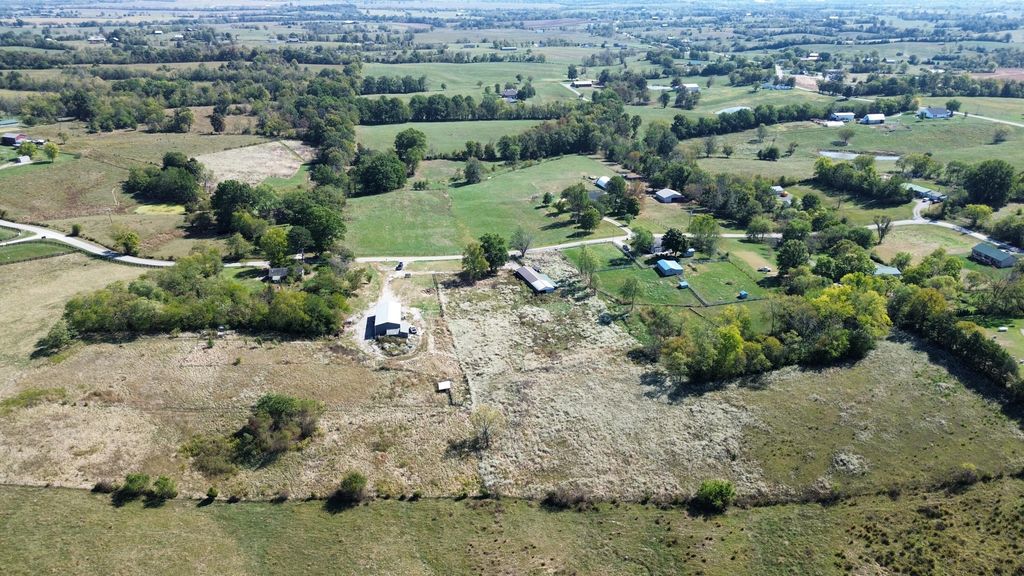 196 Hopewell Road, Harrodsburg, KY 40330