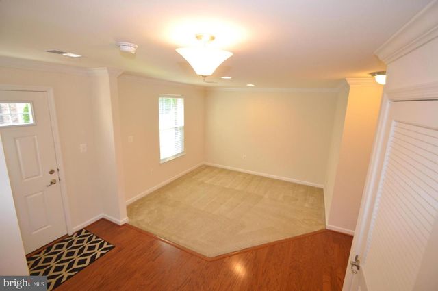 42618 DRAZENOVICH EPOCH TER, Sterling, VA 20166