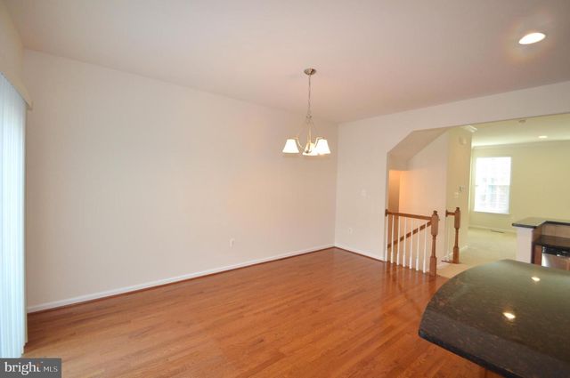 42618 DRAZENOVICH EPOCH TER, Sterling, VA 20166