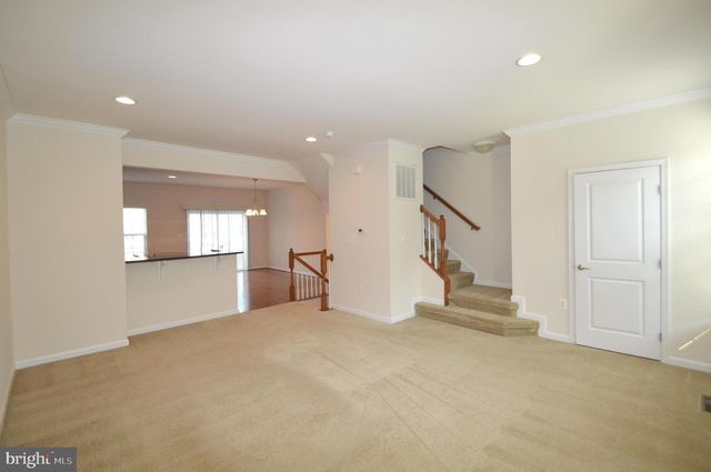 42618 DRAZENOVICH EPOCH TER, Sterling, VA 20166