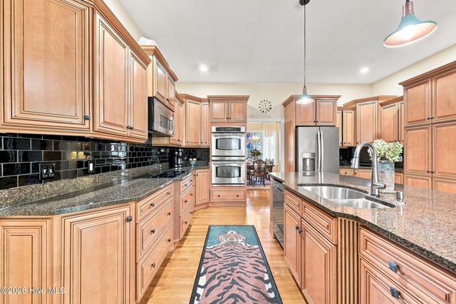 14 Abington Drive, Pinehurst, NC 28374