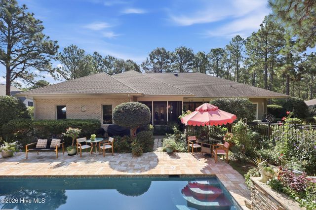 14 Abington Drive, Pinehurst, NC 28374