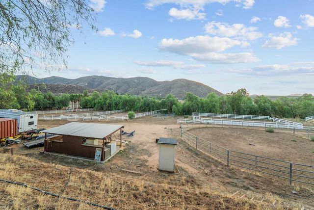 30920 Palm Ave, Hemet, CA 92543