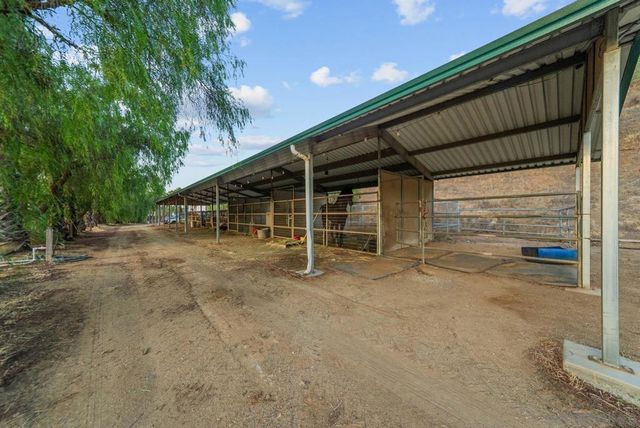 30920 Palm Ave, Hemet, CA 92543