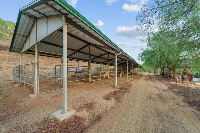 30920 Palm Ave, Hemet, CA 92543