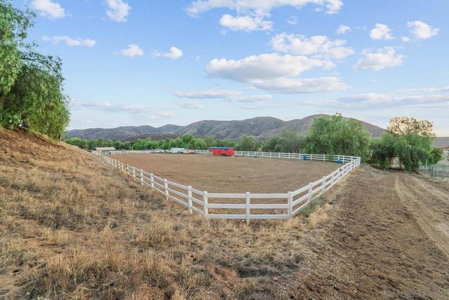 30920 Palm Ave, Hemet, CA 92543