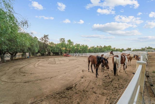 30920 Palm Ave, Hemet, CA 92543