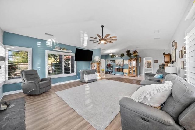 30920 Palm Ave, Hemet, CA 92543