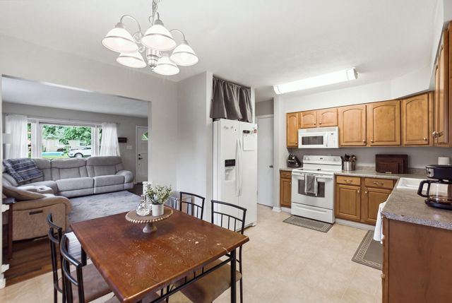 3769 Temple Drive, Lexington, KY 40517