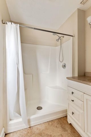 7261 Kidd Drive, Tallahassee, FL 32303