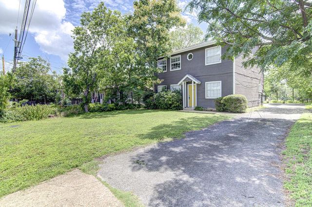 907 Taulbee LN, Austin, TX 78757