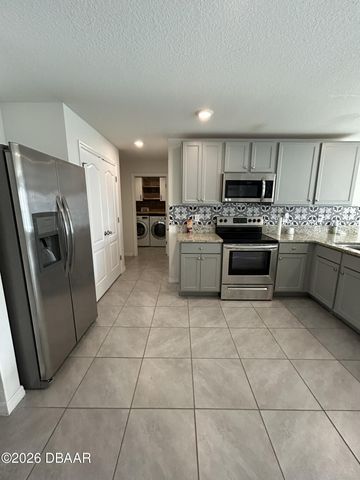 112 Fordham Street, Deltona, FL 32725