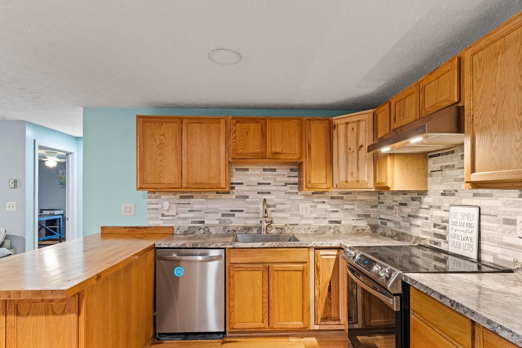 2 New Colony Drive 29, Old Orchard Beach, ME 04064 — photo 4