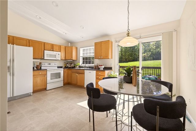 3217 Holly Crescent, Macedon, NY 14502