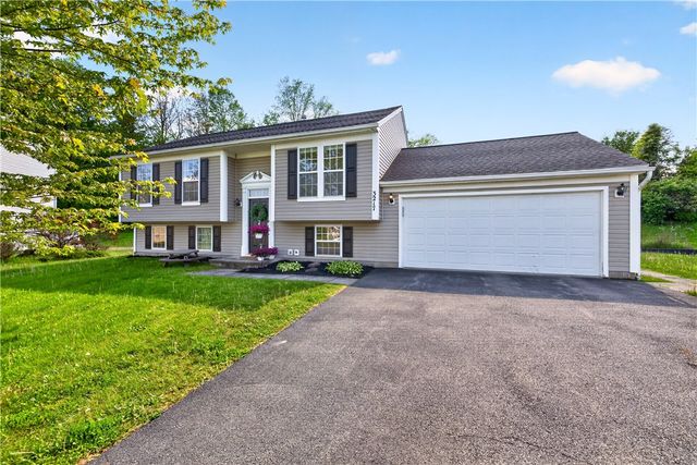 3217 Holly Crescent, Macedon, NY 14502
