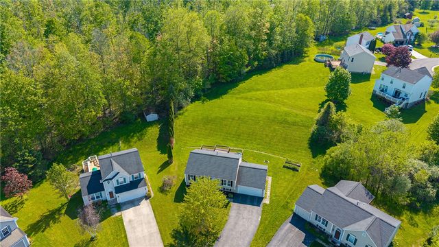 3217 Holly Crescent, Macedon, NY 14502