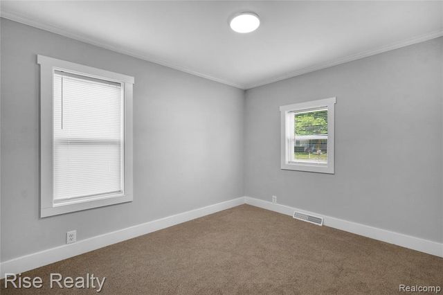 319 N Genesee Street, Montrose, MI 48457