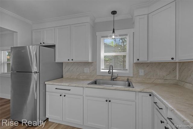 319 N Genesee Street, Montrose, MI 48457